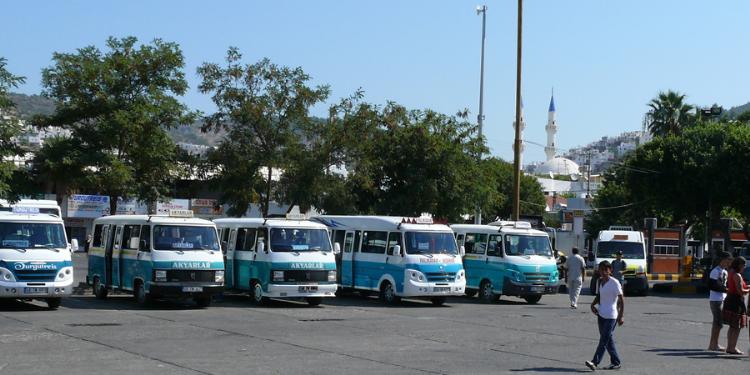 Bodrum Transport Guide – Dolmuş, Taxi und Transfers