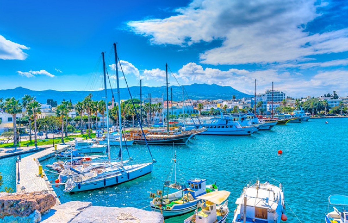Przewodnik po Transporcie na Kos: Transfery, Kolejki i Prom do Bodrum