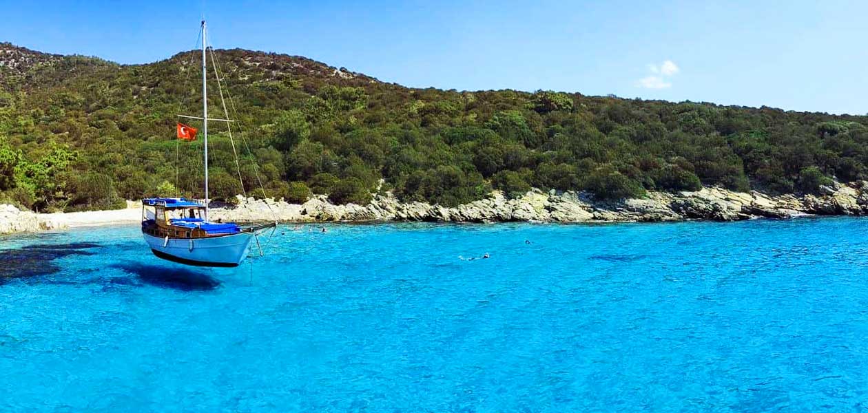 Rejs z Gümbet: Najpiękniejsze Zatoki Bodrum w Jeden Dzień