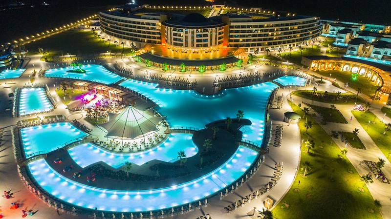 Aquasis De Luxe Resort Transfer: Flughafentransfer Izmir, Bodrum & Dalaman