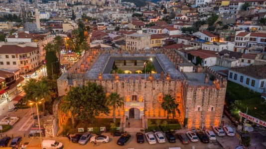Karawanserei Öküz Mehmet Pascha (Kuşadası)
